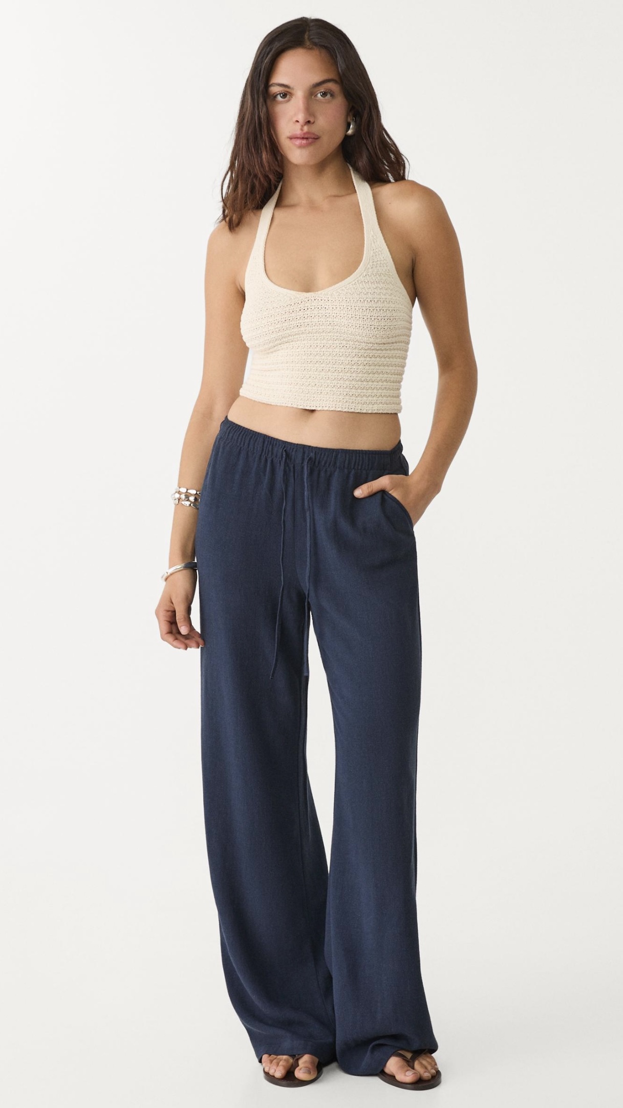 LANGE FLIEßENDE STOFFHOSE  -  22,99€