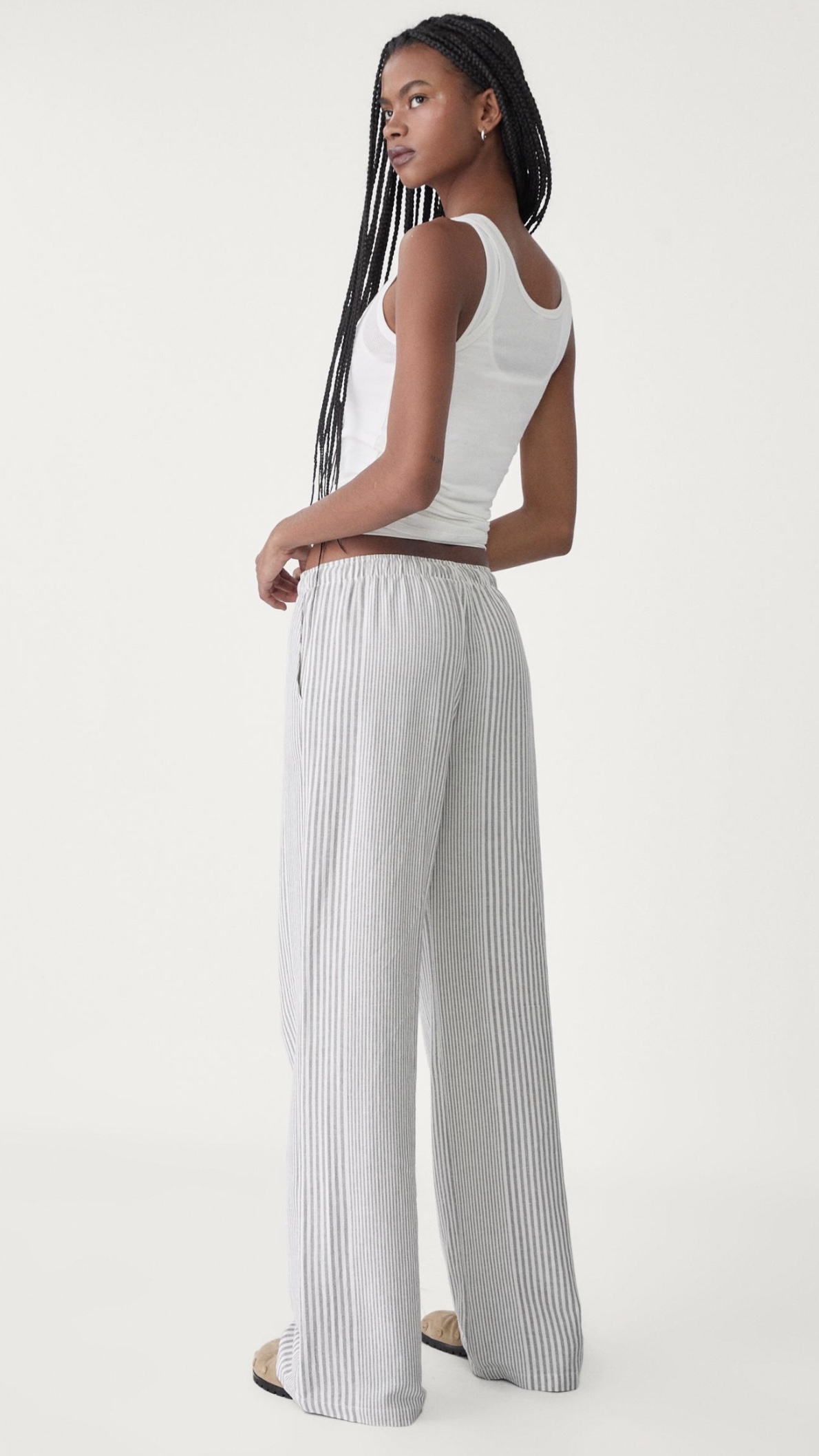 FLIEßENDE GESTREIFTE STOFFHOSE  -  22,99€