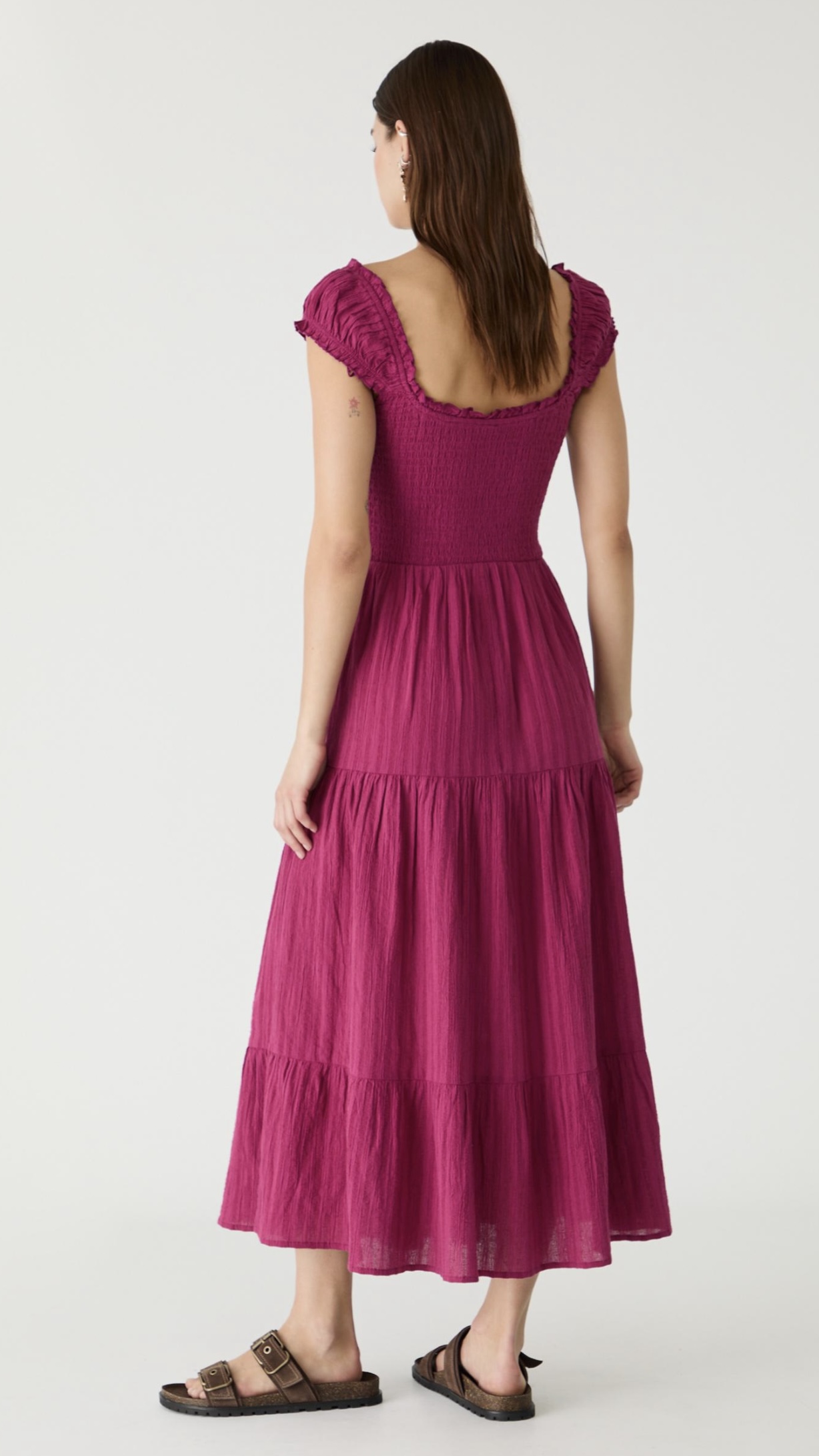 FLIEßENDES MIDIKLEID  -  35,99€