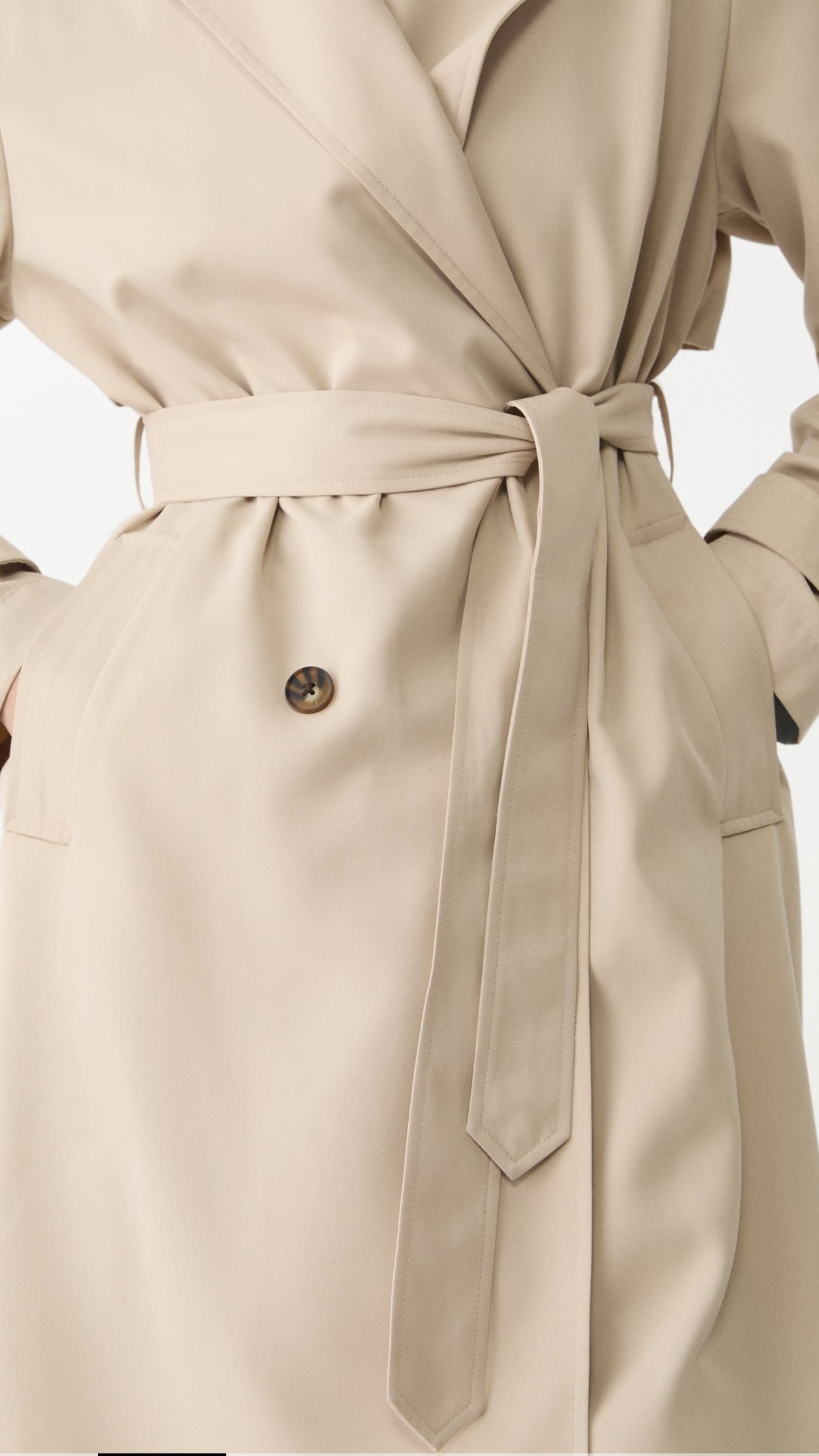 LANGER, FLIEßENDER TRENCHCOAT  -  49,99€