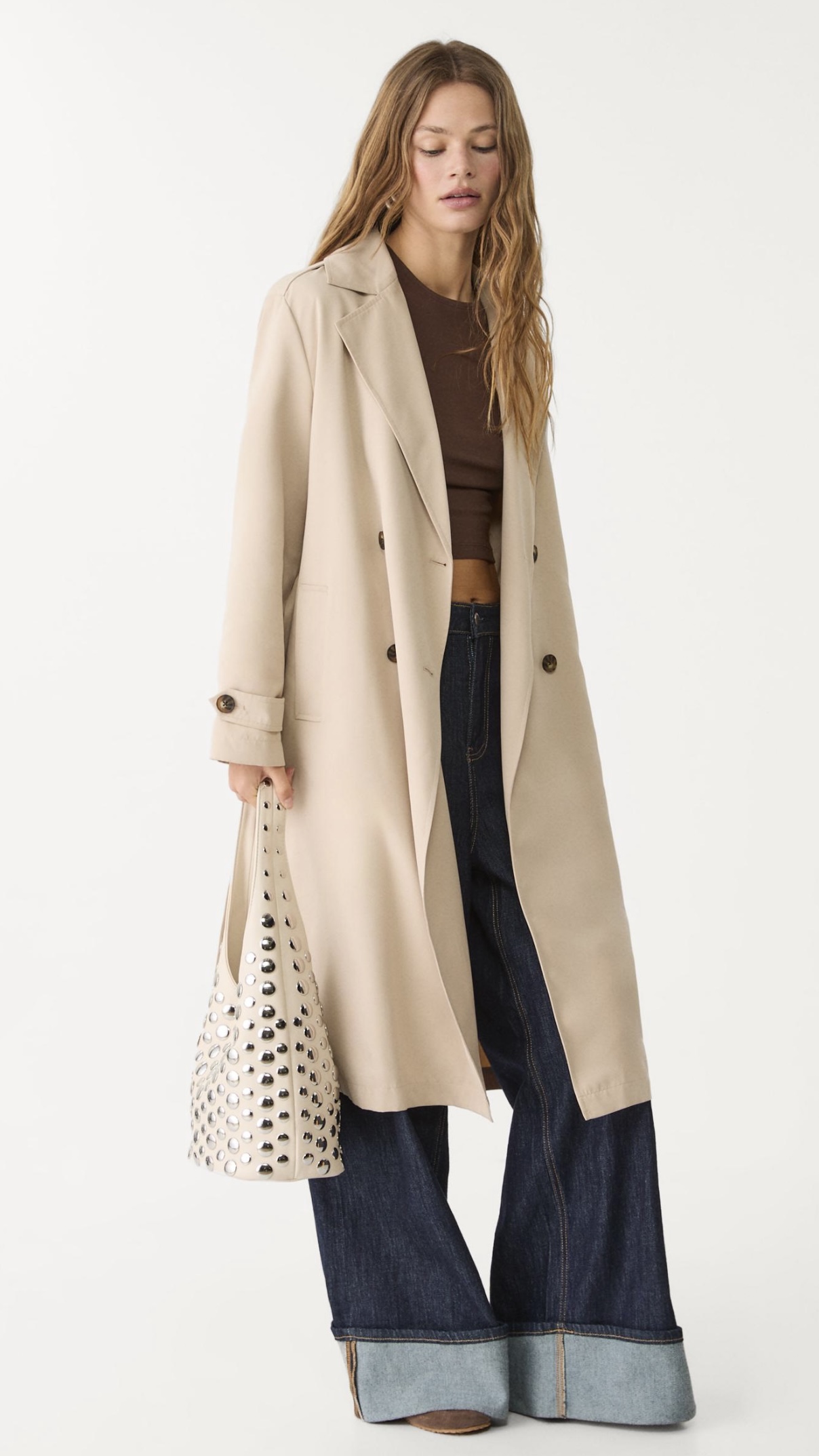 LANGER, FLIEßENDER TRENCHCOAT  -  49,99€